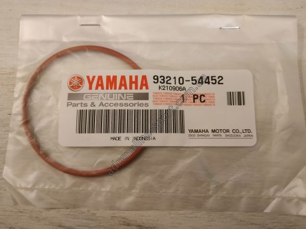 Кольцо прокладка масляного фильтра Yamaha XVS1100 / XV750/1100/1600/1700/1900 / BT1100 / MT-01 OEM 93210-54452-00 619053310 фото