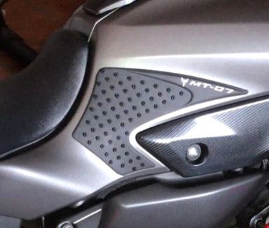 Бічні захисні наклейки на бак Yamaha MT-07 (2013-2017) 1605360090 фото