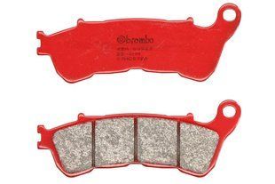 Тормозные колодки BREMBO на Honda VTX, CB600, Varadero, Harley Davidson 851406372 фото