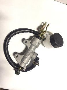 Главный тормозной цилиндр HONDA CBR600F3 F4 / VTR1000 (Rear) NISSIN 234422767 фото